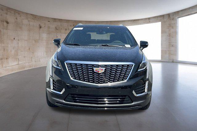 new 2025 Cadillac XT5 car, priced at $47,314