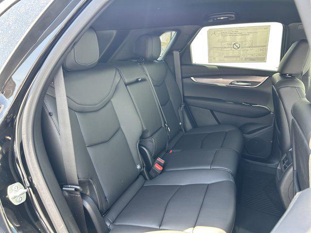 new 2025 Cadillac XT5 car, priced at $47,314