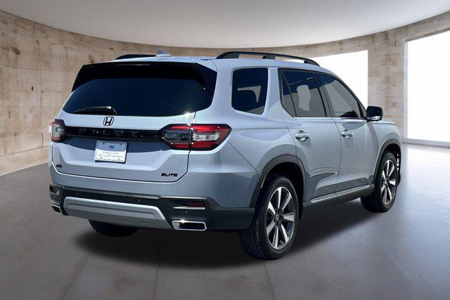 used 2025 Honda Pilot car, priced at $48,999