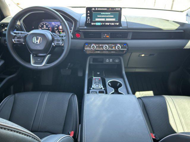 used 2025 Honda Pilot car, priced at $48,999