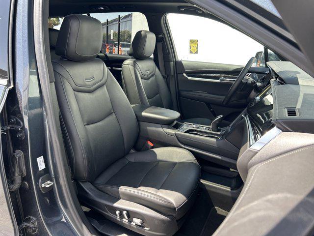 used 2020 Cadillac XT6 car, priced at $29,999