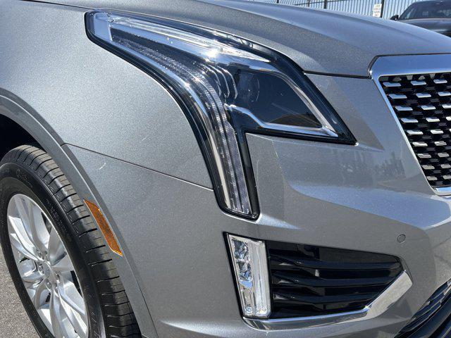 new 2025 Cadillac XT5 car, priced at $46,689