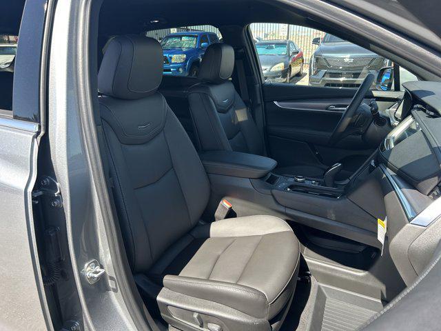 new 2025 Cadillac XT5 car, priced at $46,689