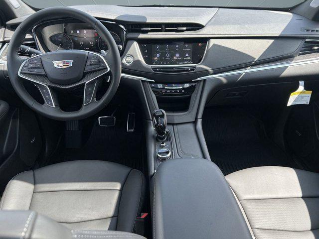 new 2025 Cadillac XT5 car, priced at $65,309