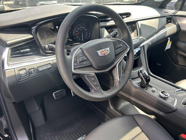 new 2025 Cadillac XT5 car, priced at $65,309