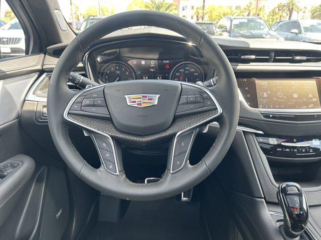 new 2025 Cadillac XT5 car, priced at $65,309