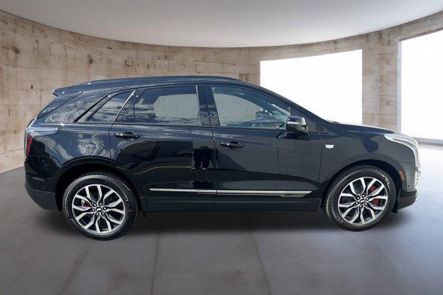 new 2025 Cadillac XT5 car, priced at $65,309
