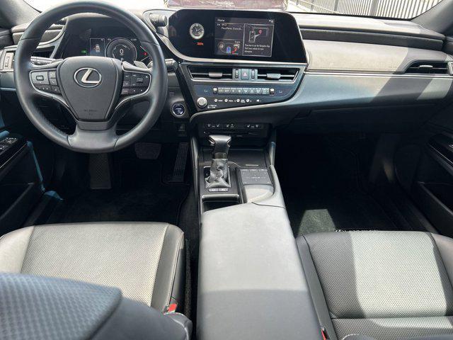 used 2022 Lexus ES 300h car, priced at $33,797