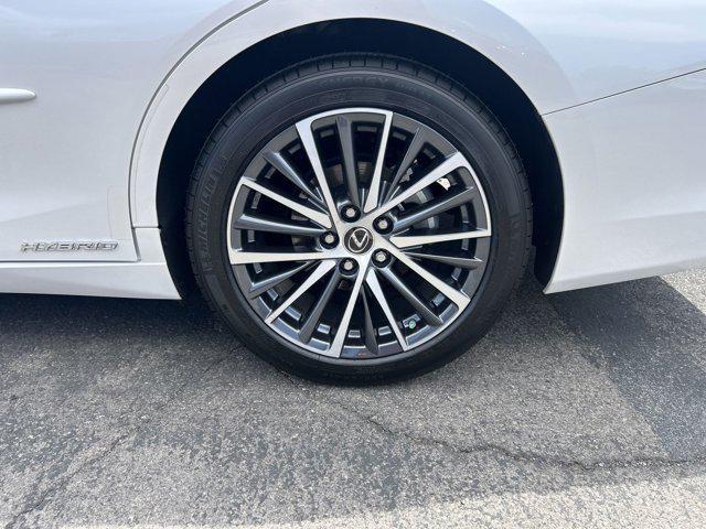 used 2022 Lexus ES 300h car, priced at $33,797