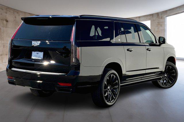 new 2024 Cadillac Escalade ESV car, priced at $125,282