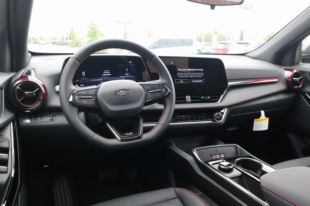 new 2026 Chevrolet Equinox car, priced at $33,895
