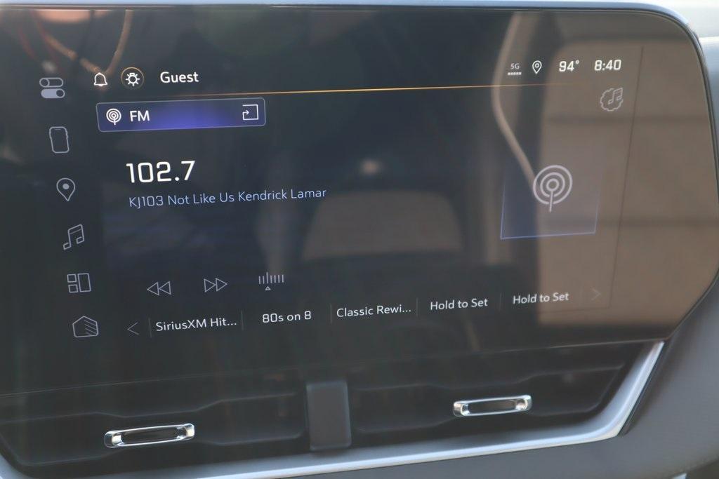 new 2026 Chevrolet Equinox car, priced at $29,339