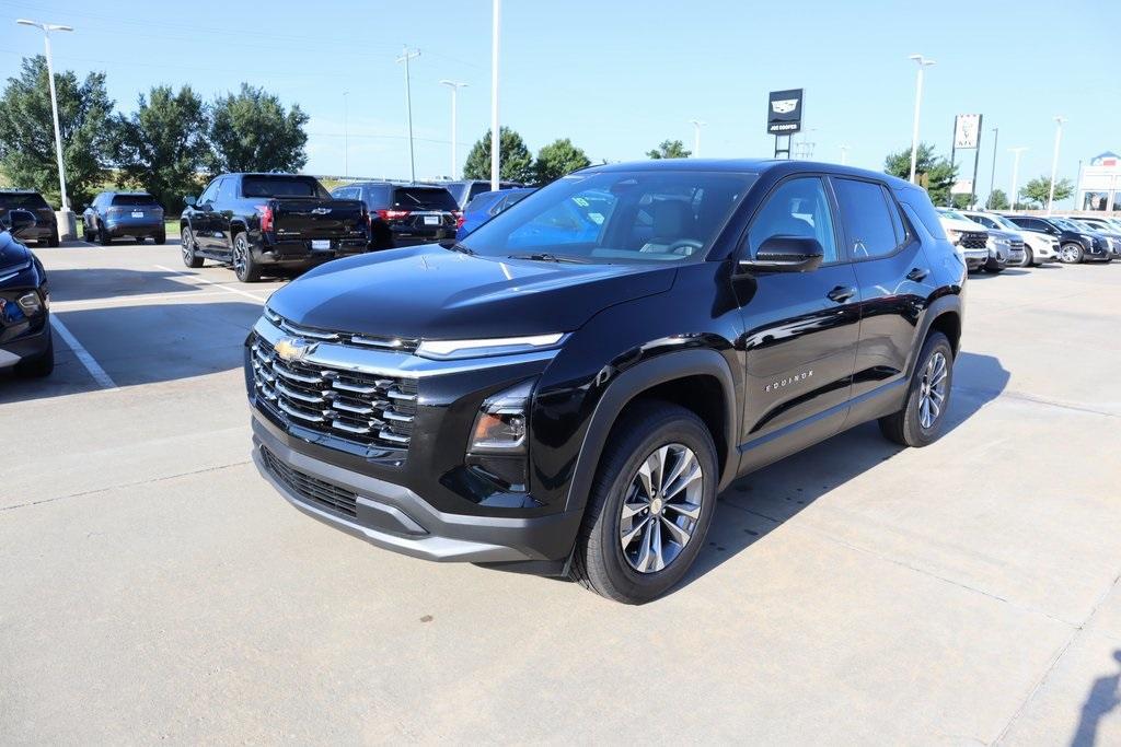 new 2026 Chevrolet Equinox car, priced at $29,339