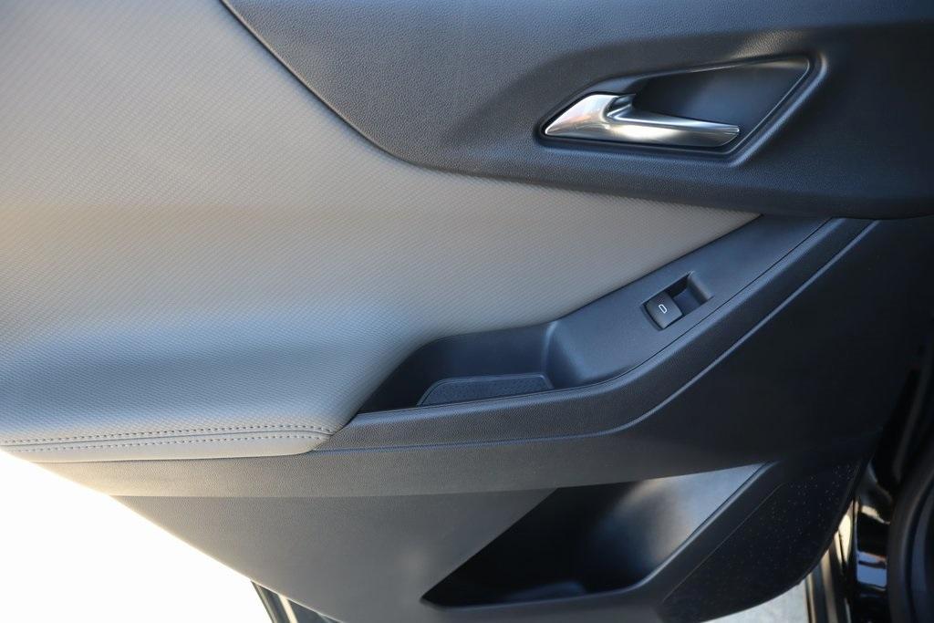 new 2026 Chevrolet Equinox car, priced at $29,339