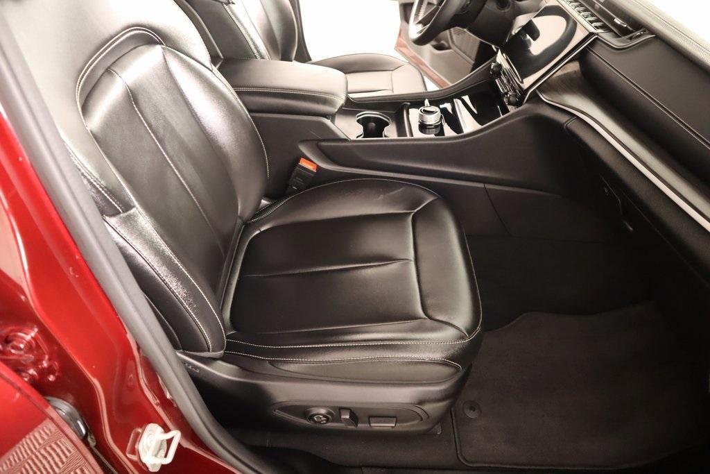 used 2024 Jeep Grand Cherokee car, priced at $33,881