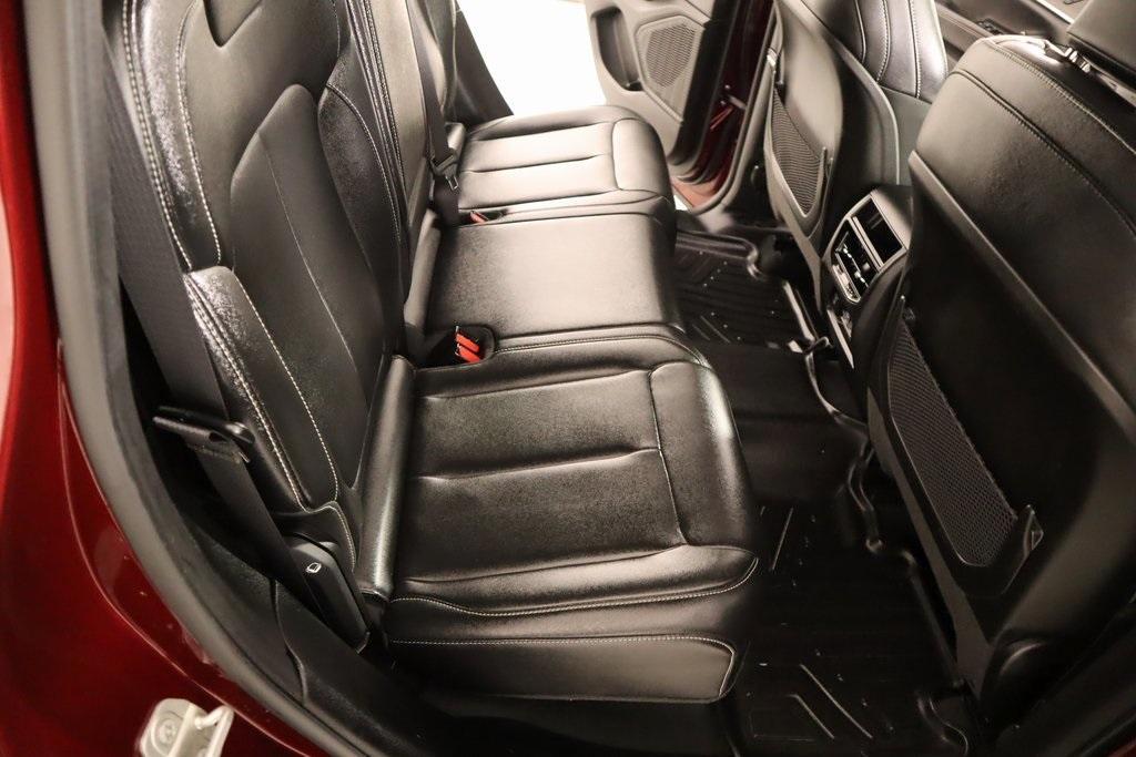 used 2024 Jeep Grand Cherokee car, priced at $33,881