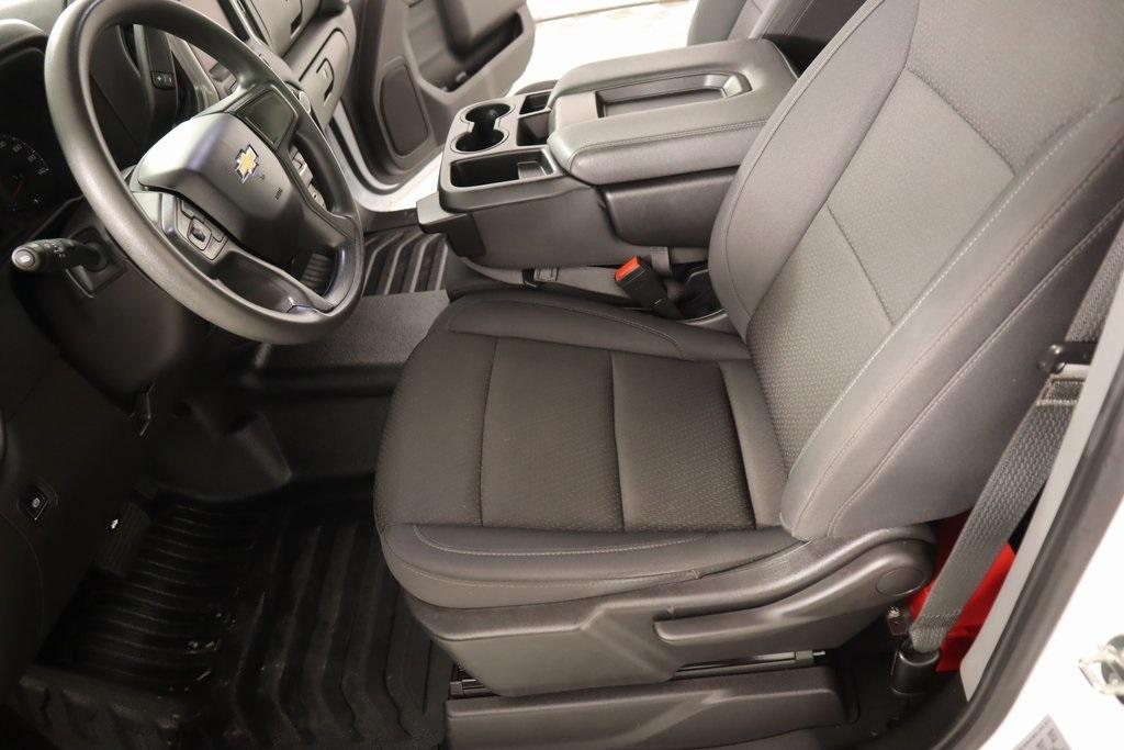 used 2024 Chevrolet Silverado 1500 car, priced at $30,996