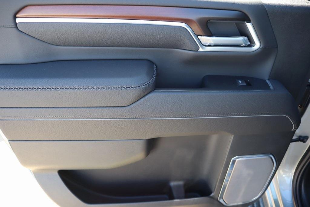 new 2025 GMC Sierra 3500 car, priced at $85,431