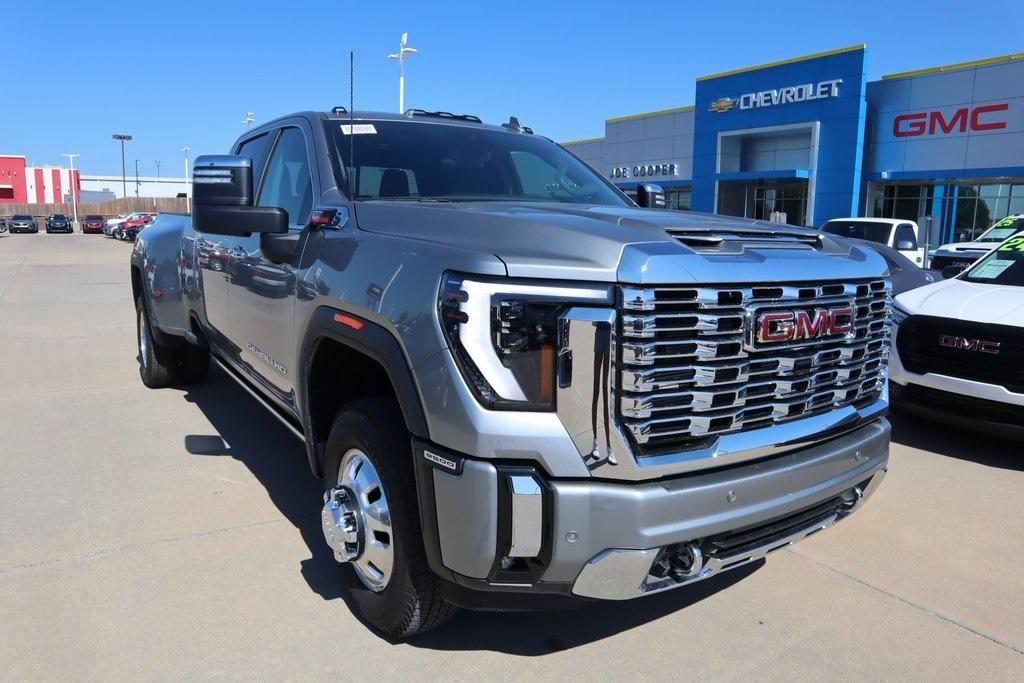 new 2025 GMC Sierra 3500 car, priced at $85,431