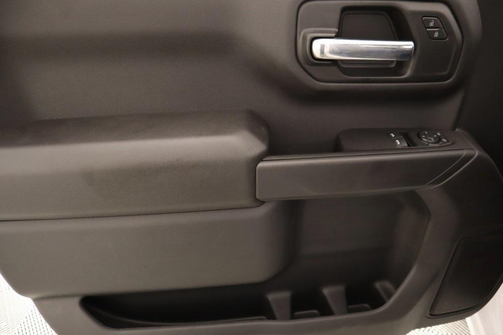 used 2025 Chevrolet Silverado 1500 car, priced at $43,880