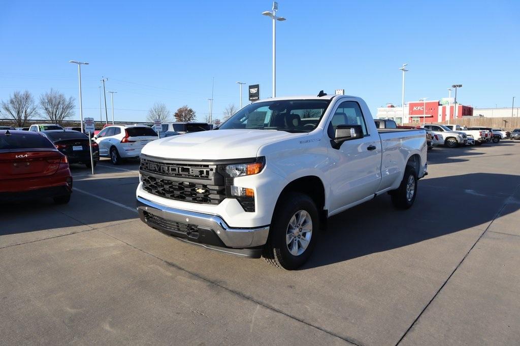 new 2025 Chevrolet Silverado 1500 car, priced at $39,131