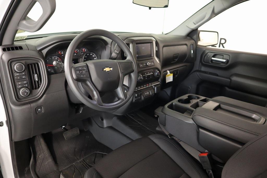used 2025 Chevrolet Silverado 1500 car, priced at $43,880