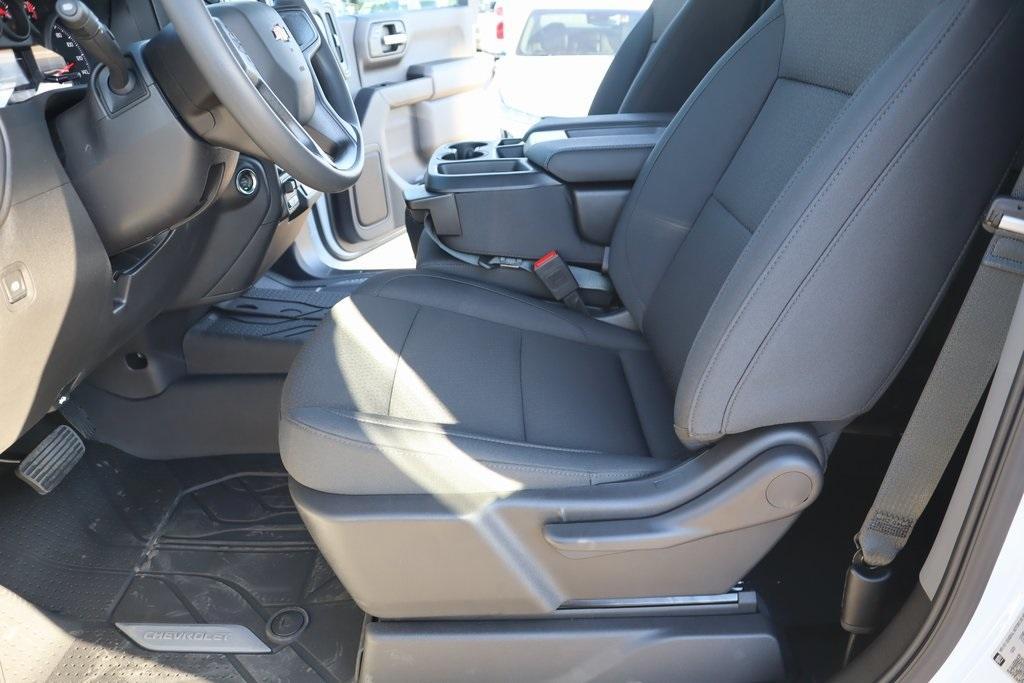 new 2025 Chevrolet Silverado 1500 car, priced at $39,131