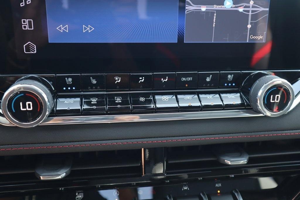 new 2026 Chevrolet Colorado car, priced at $45,174