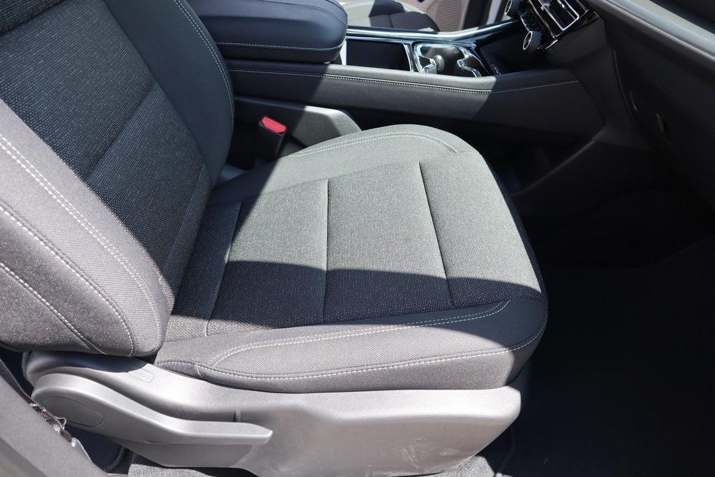new 2025 Chevrolet Traverse car, priced at $39,724