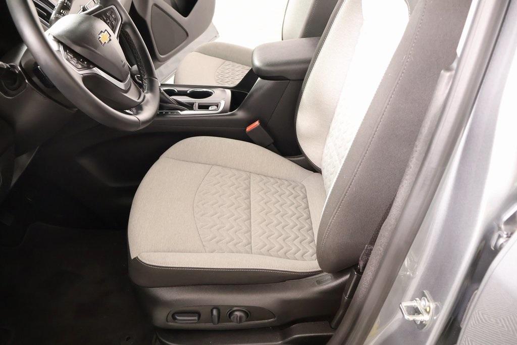 used 2023 Chevrolet Equinox car, priced at $22,655