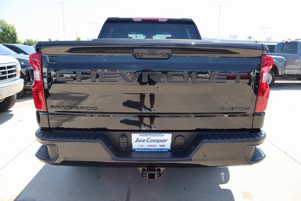 new 2025 Chevrolet Silverado 1500 car, priced at $42,236