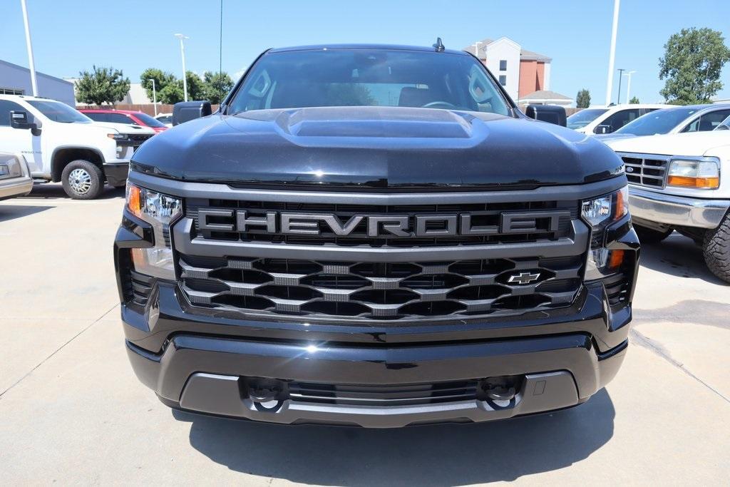 new 2025 Chevrolet Silverado 1500 car, priced at $42,236
