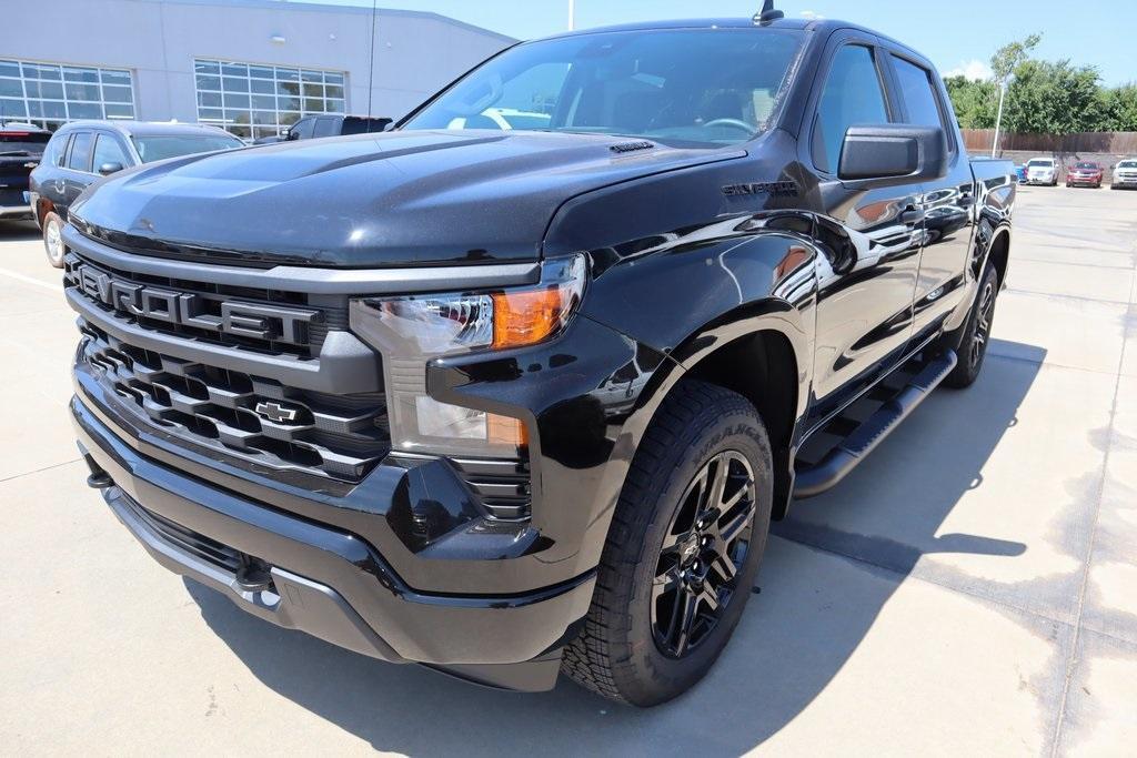 new 2025 Chevrolet Silverado 1500 car, priced at $42,236