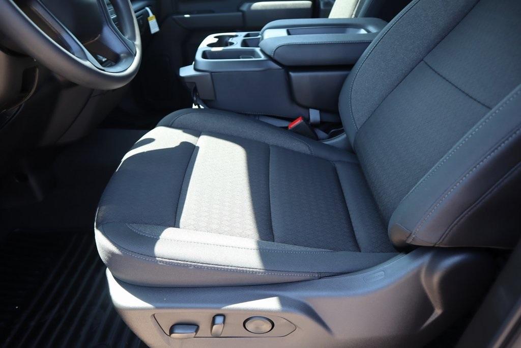 new 2025 Chevrolet Silverado 1500 car, priced at $42,236