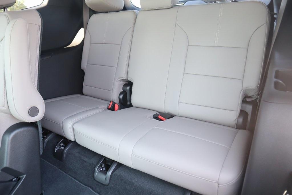 new 2025 GMC Acadia car, priced at $42,681