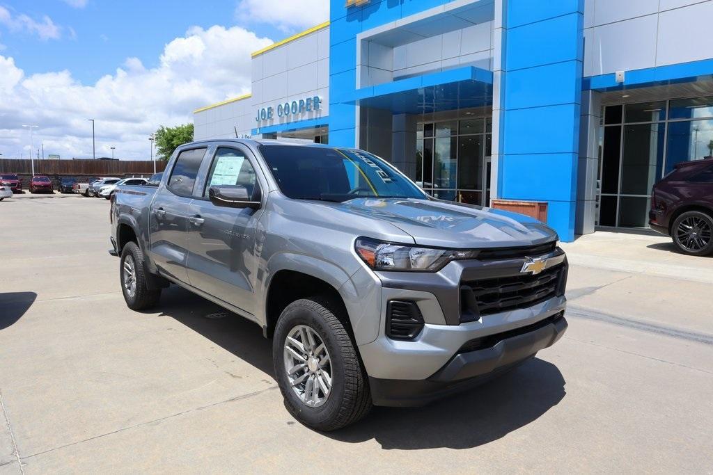 new 2025 Chevrolet Colorado car, priced at $36,095