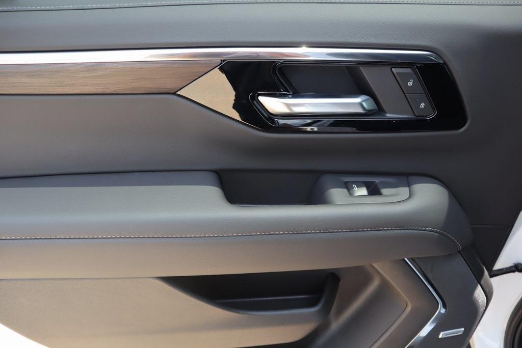 new 2025 Chevrolet Tahoe car, priced at $65,170