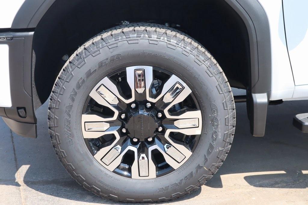 new 2026 GMC Sierra 2500 car, priced at $84,007