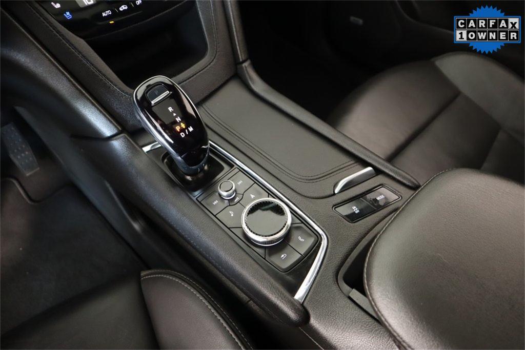 used 2024 Cadillac XT6 car, priced at $46,609