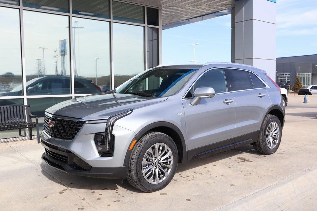 new 2025 Cadillac XT4 car, priced at $46,277