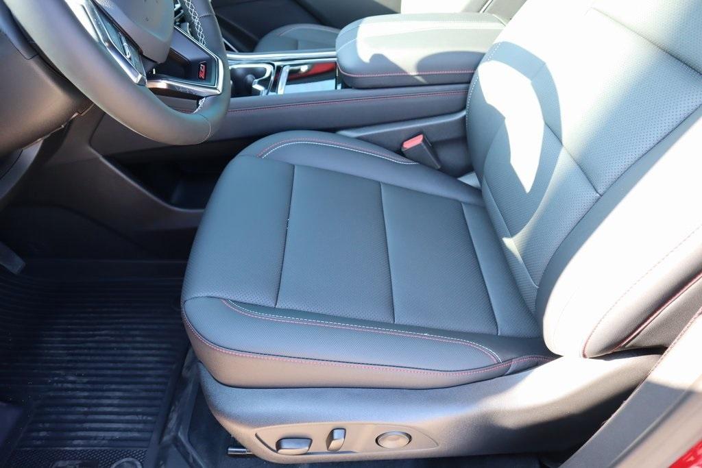 new 2025 Chevrolet Traverse car, priced at $51,946