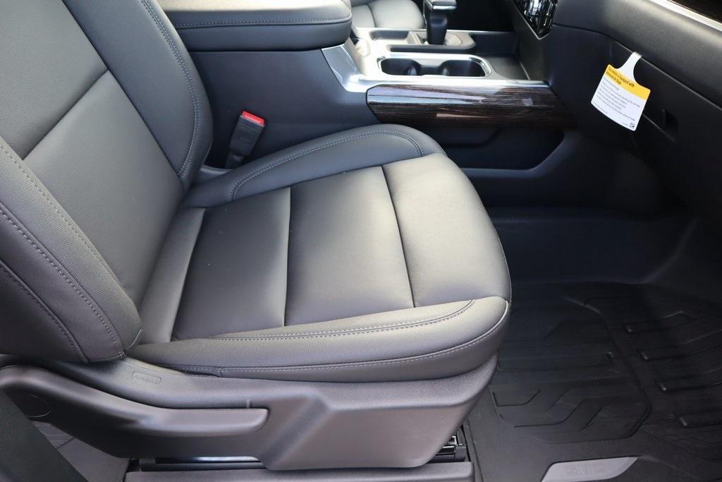 new 2025 GMC Sierra 1500 car, priced at $54,123