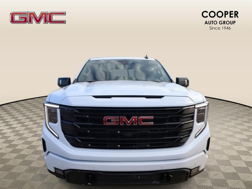 new 2025 GMC Sierra 1500 car, priced at $54,123