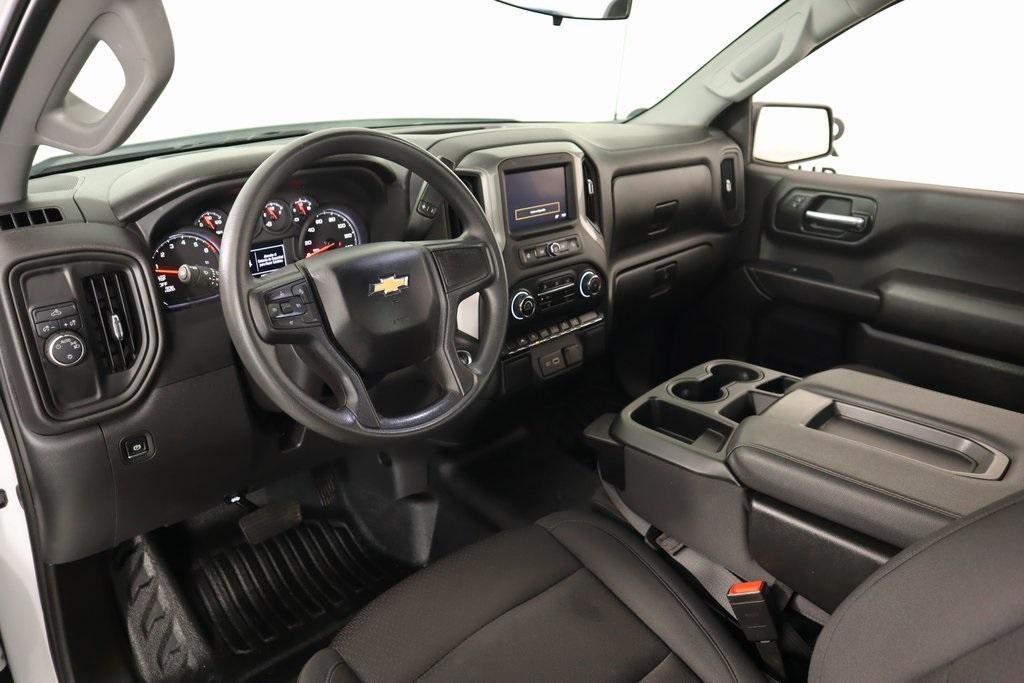 used 2024 Chevrolet Silverado 1500 car, priced at $33,986