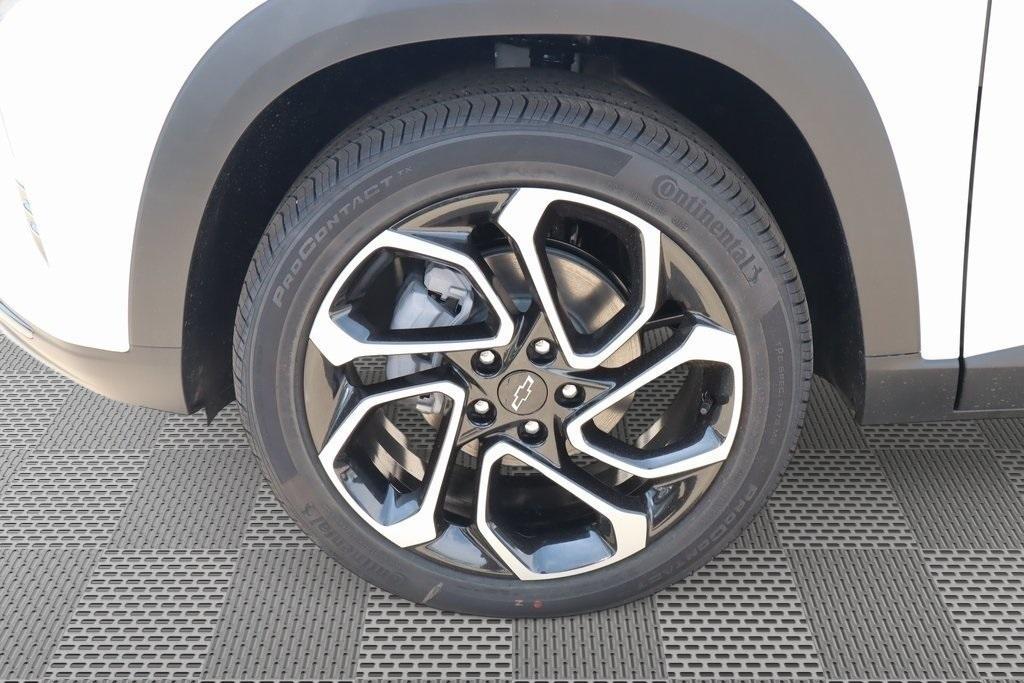 used 2025 Chevrolet Trax car, priced at $25,499