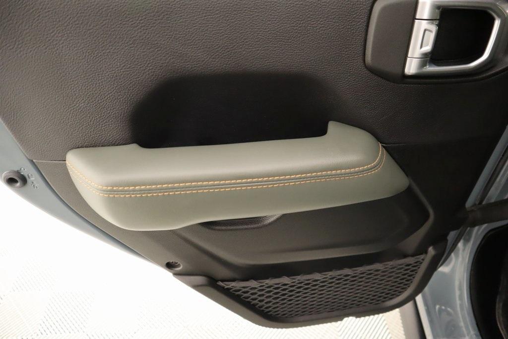 used 2024 Jeep Gladiator car, priced at $44,999
