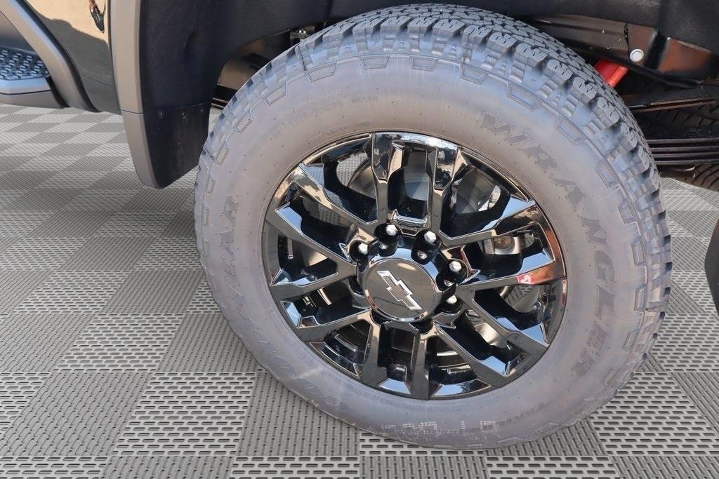 new 2025 Chevrolet Silverado 2500 car, priced at $87,985
