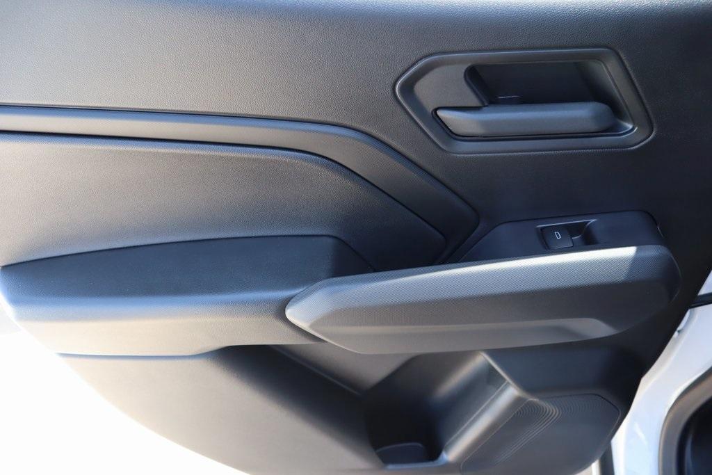 new 2026 Chevrolet Colorado car, priced at $31,001