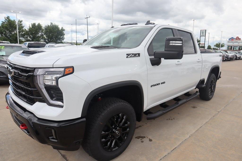new 2025 Chevrolet Silverado 2500 car, priced at $68,553
