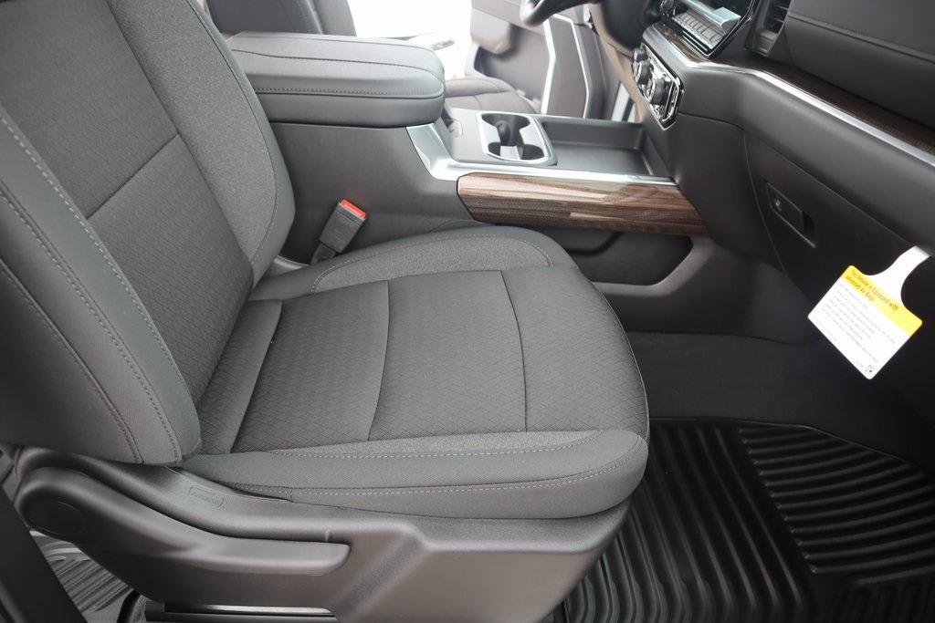 new 2025 Chevrolet Silverado 2500 car, priced at $68,553